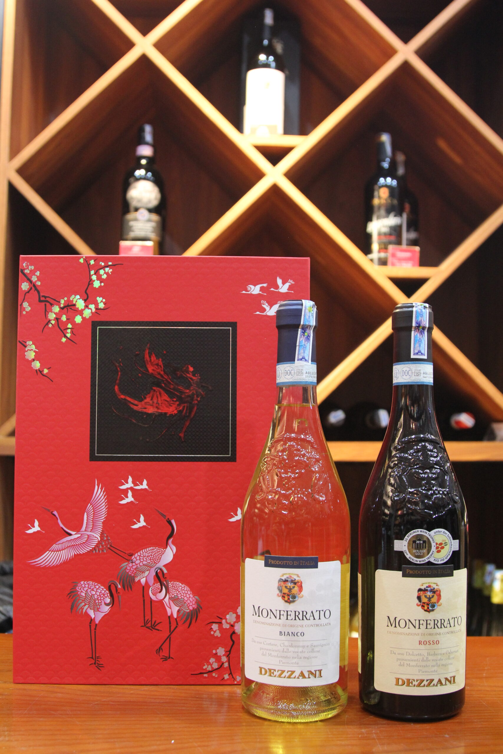 Rượu vang đỏ giá rẻ Monferrato