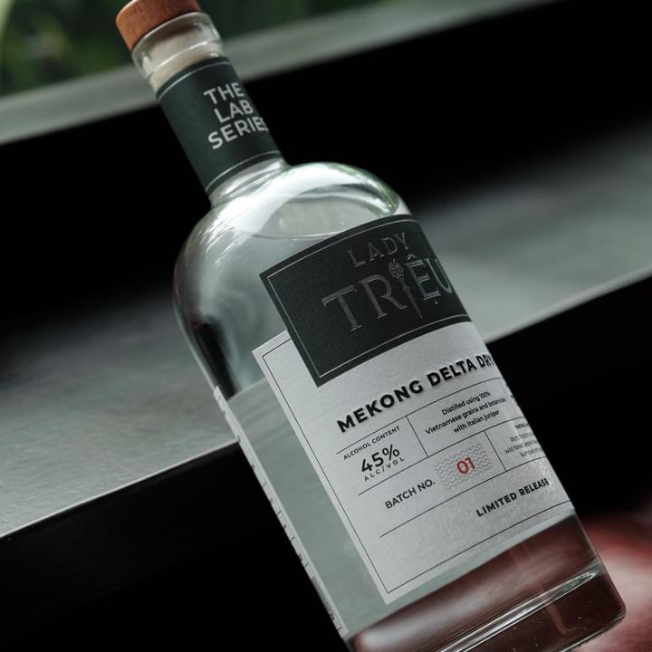 rượu Lady Trieu Lab Series Mekong Delta Dry Gin