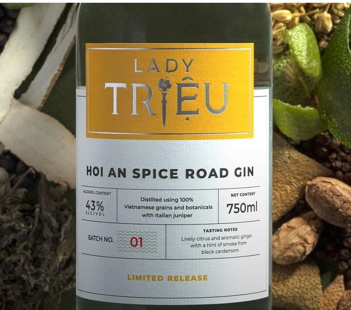 rượu Lady Trieu Hoi An Spice Road Gin