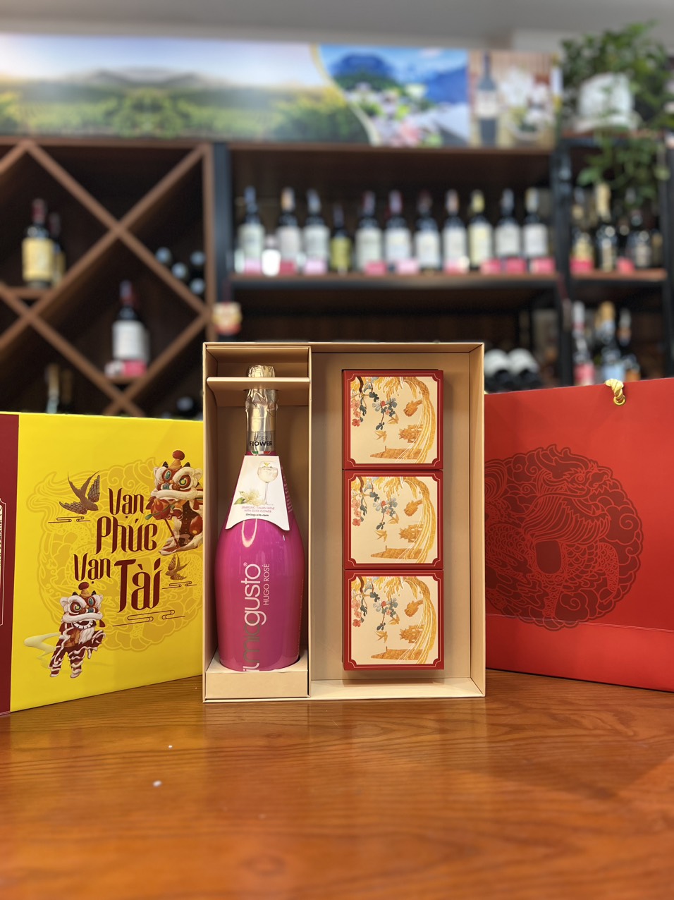 Một số mẫu hộp quà tết cao cấp ở Hà Nội